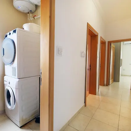 Modern 3br Stylish & Spacious - Close To Sliema Promenade Apartment *