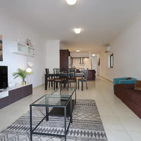 Modern 3br Stylish & Spacious - Close To Sliema Promenade * Gzira